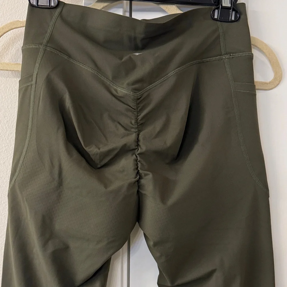 HALARA Olive Green Leggings - Picture 4 of 8
